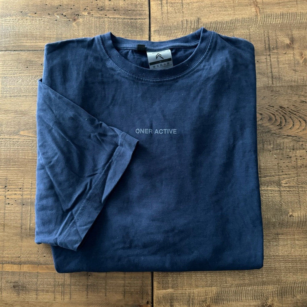 • oner active - oversized graphic tee •
